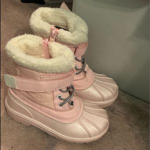 Little girls pink Boots by Cat&Jack, Like new. Size 11 in girls.